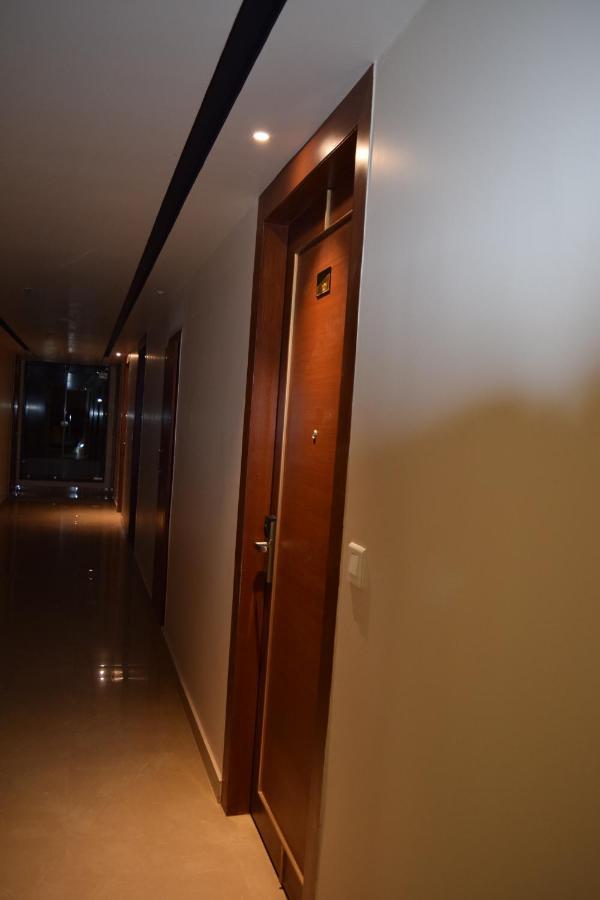 הרידוואר The Forest Hill Hotel מראה חיצוני תמונה