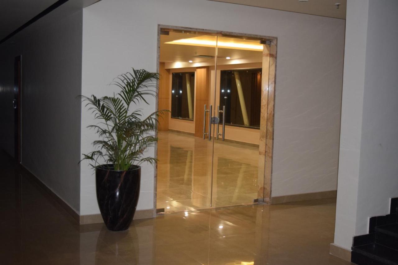הרידוואר The Forest Hill Hotel מראה חיצוני תמונה